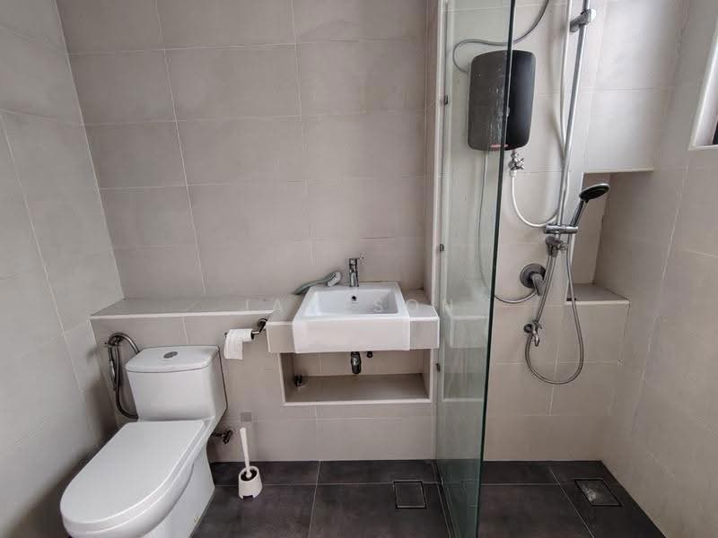 2-storey Terraced House for Rent in Taman Ekoflora (Johor Bahru) - Jameson Choo - Bathroom - PropertyGuru.com.my