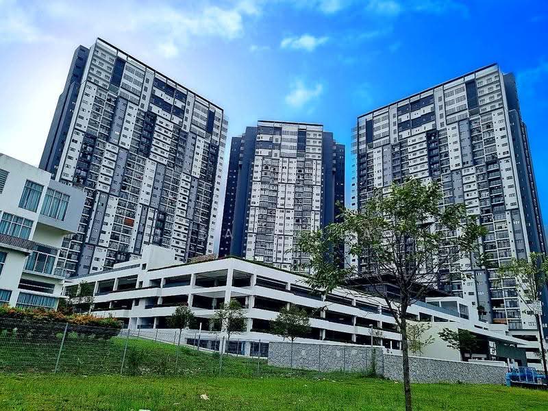 Kondominium untuk Dijual di Green Beverly Hills - Residensi Lili - Lisa Azila - Exterior - PropertyGuru.com.my