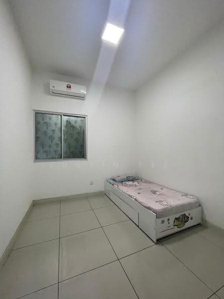 Kediaman Servis untuk Disewa di Savanna Executive Suite @ Southville City - Justin Tee - Bedroom - PropertyGuru.com.my