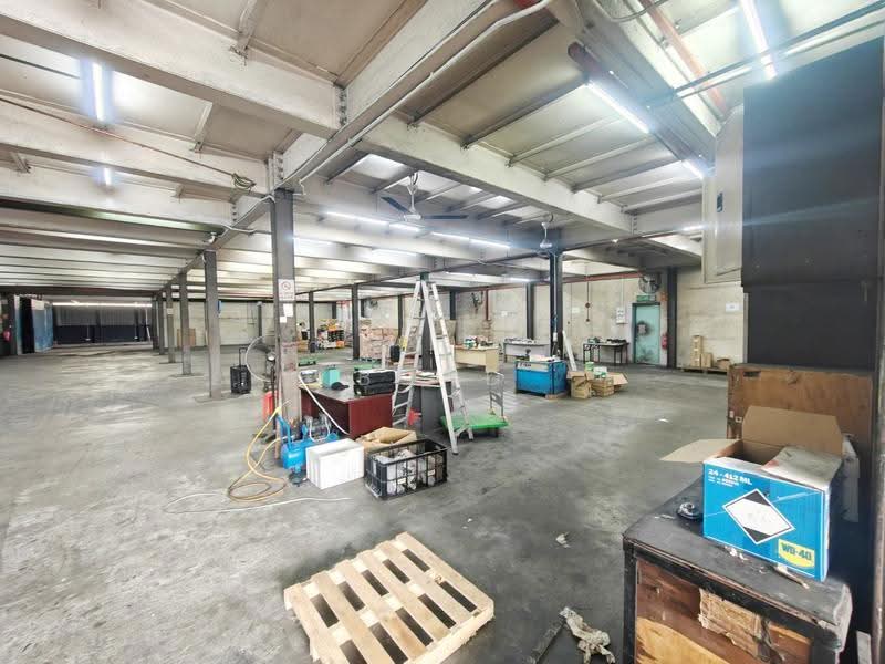 Detached Factory for Rent in Taman Industri Bolton (Batu Caves) - Bond Lee - Interior - PropertyGuru.com.my