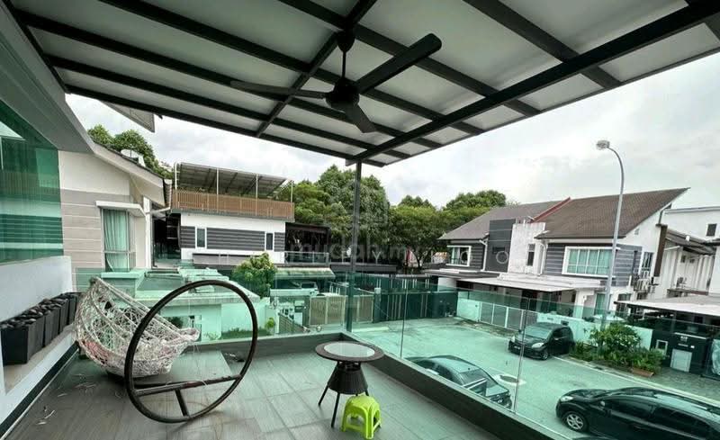 Cluster House for Sale in Bandar Parklands (Klang) - Shirley Loo - Balcony - PropertyGuru.com.my