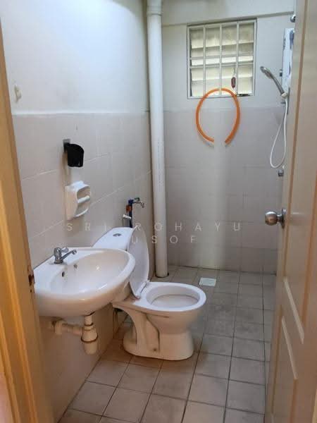 Condominium for Rent at Sentul Utama Condominium - Sri Rohayu Yusof - Bathroom - PropertyGuru.com.my