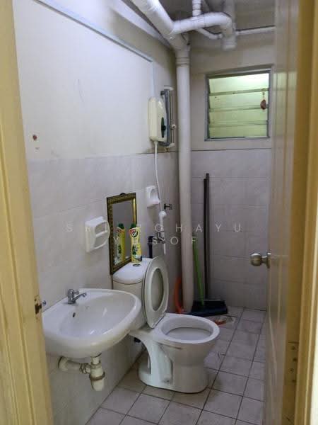 Condominium for Rent at Sentul Utama Condominium - Sri Rohayu Yusof - Bathroom - PropertyGuru.com.my