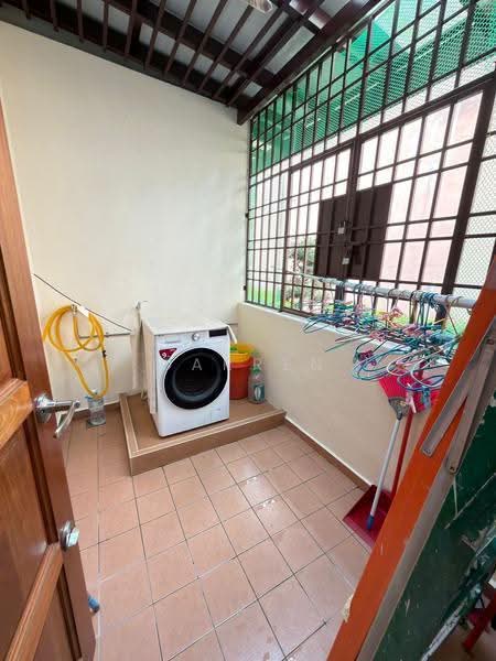Rumah Bandar untuk Dijual di Ayer Itam (Penang) - Darren Lye - Balcony - PropertyGuru.com.my