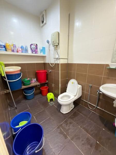 Rumah Bandar untuk Dijual di Ayer Itam (Penang) - Darren Lye - Bathroom - PropertyGuru.com.my