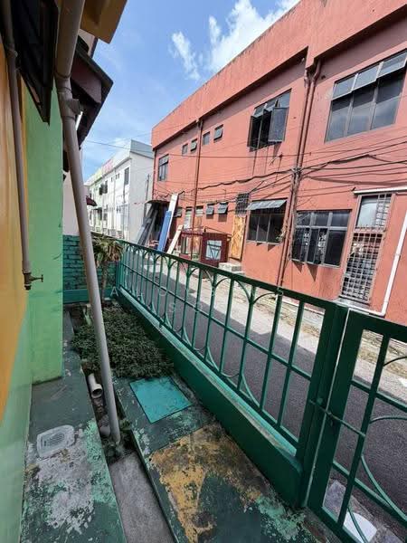 Rumah Teres 2-Tingkat untuk Dijual di Ulu Tiram (Johor) - Aloysius Son - Exterior - PropertyGuru.com.my