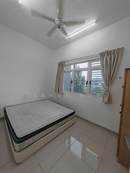 Kondominium untuk Dijual di La Thea Residences - Jeanne Hor - Bedroom - PropertyGuru.com.my