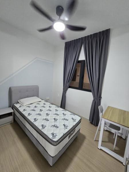 Service Residence for Sale at M Luna - KC Khoo - Bedroom - PropertyGuru.com.my