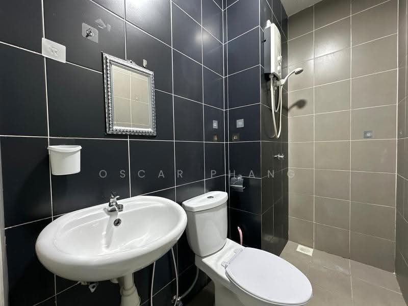 Service Residence for Rent at The Zizz @ Damansara North - Oscar Phang - Bathroom - PropertyGuru.com.my