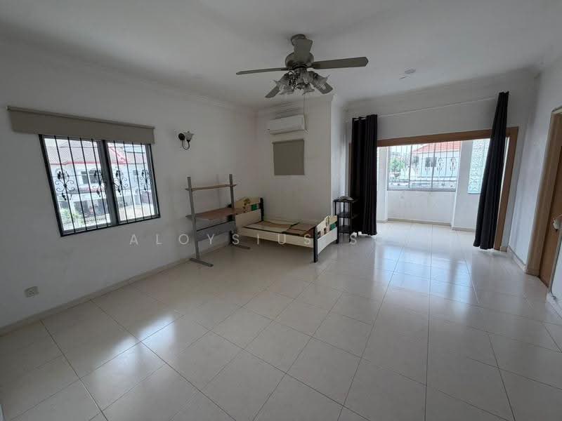 Rumah Teres 2-Tingkat untuk Disewa di Permas Jaya (Johor) - Aloysius Son - Bedroom - PropertyGuru.com.my