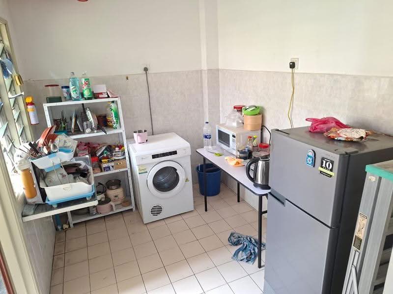 Pangsapuri untuk Disewa di D'Palma - Yi Jun - Kitchen - PropertyGuru.com.my