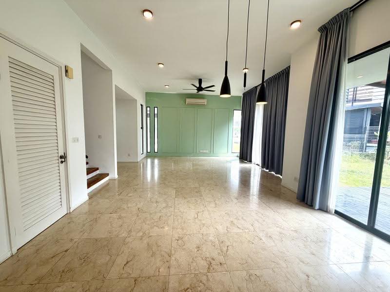 Rumah Berkembar untuk Disewa di East Ledang (Iskandar Puteri (Nusajaya)) - Kinki Teow - Living Room - PropertyGuru.com.my