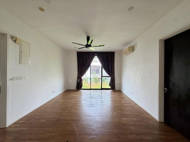 Semi-Detached House for Rent in East Ledang (Iskandar Puteri (Nusajaya)) - Kinki Teow - Living Room - PropertyGuru.com.my
