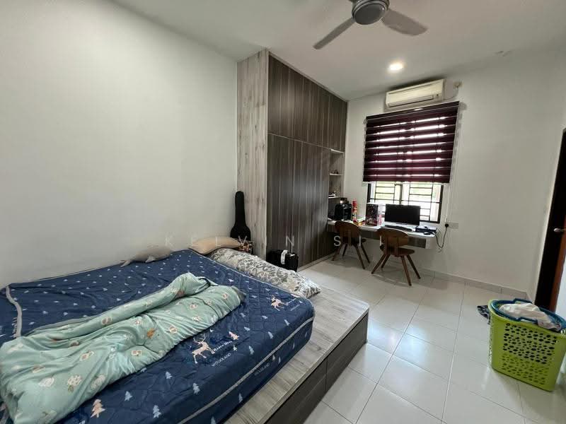 2-storey Terraced House for Sale in Taman Lagenda Putra (Kulai) - kelvin Sii - Bedroom - PropertyGuru.com.my