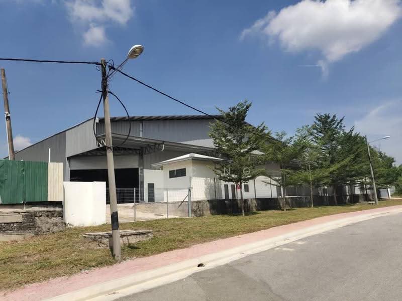 Kilang Terpisah untuk Dijual di Lekas Industrial Park (Semenyih) - Eric Ng - Exterior - PropertyGuru.com.my