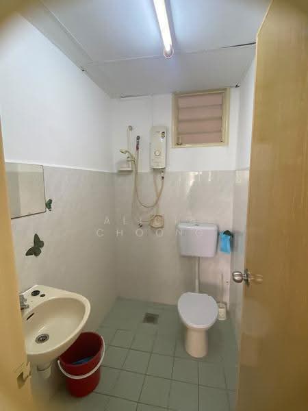 Kondominium untuk Disewa di Green Acre - Alicia Choong - Bathroom - PropertyGuru.com.my