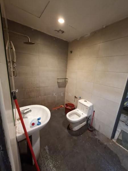 2-storey Terraced House for Rent in Taman Wahyu (Batu Caves) - Ken Lai - Bathroom - PropertyGuru.com.my