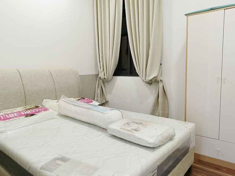 Kediaman Servis untuk Dijual di Aster Green - Eric Cheah - Bedroom - PropertyGuru.com.my