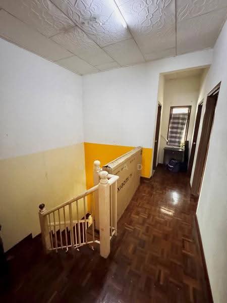 2-storey Terraced House for Sale in Bandar Baru Bangi (Selangor) - Ahmad Muslim - Corridor - PropertyGuru.com.my