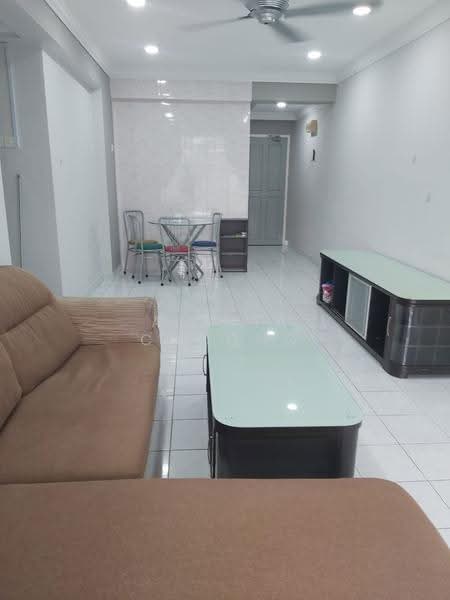 Kondominium untuk Disewa di Forest Green - Alicia Choong - Living Room - PropertyGuru.com.my