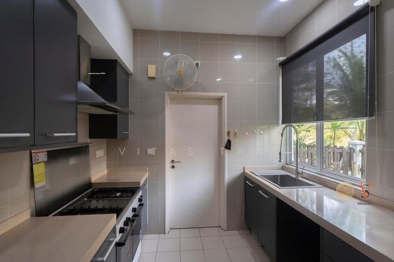 Semi-Detached House for Sale in Setia Eco Park (Setia Alam) - Vitas Tan - Kitchen - PropertyGuru.com.my