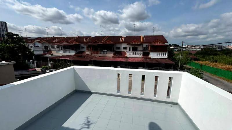 2-storey Terraced House for Sale in Bandar Putra Kulai (Kulai) - Calvin Lee - Exterior - PropertyGuru.com.my