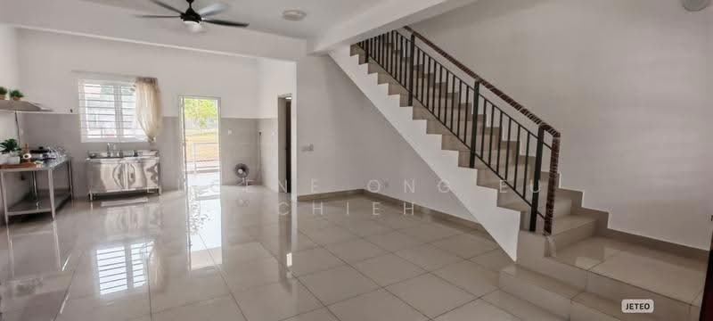 2-storey Terraced House for Rent in Telok Panglima Garang (Selangor) - Eugene Ong Eu chieh - Kitchen - PropertyGuru.com.my