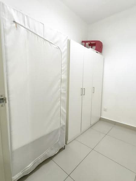 Kediaman Servis untuk Disewa di Pacific Place - SW Ling - Utility / Small Room - PropertyGuru.com.my