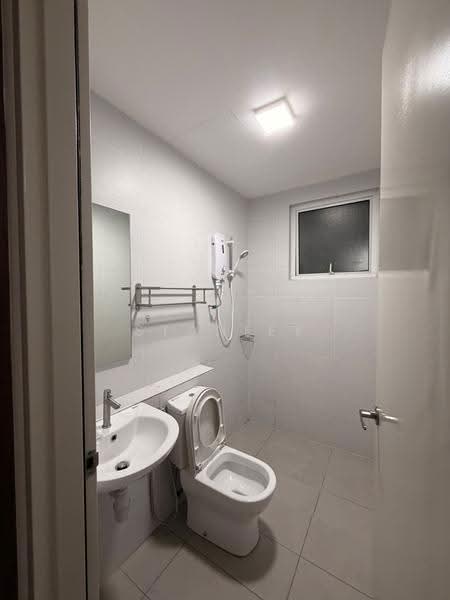 Apartment for Rent at Nadayu 801 - Stanley Sia - Bathroom - PropertyGuru.com.my