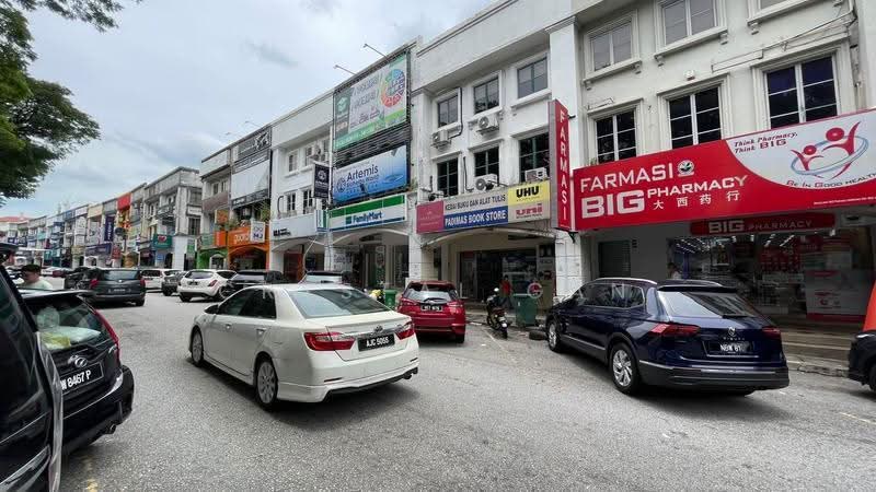 Shop for Rent in Bandar Sri Damansara (Selangor) - Crystal Gan - Exterior - PropertyGuru.com.my