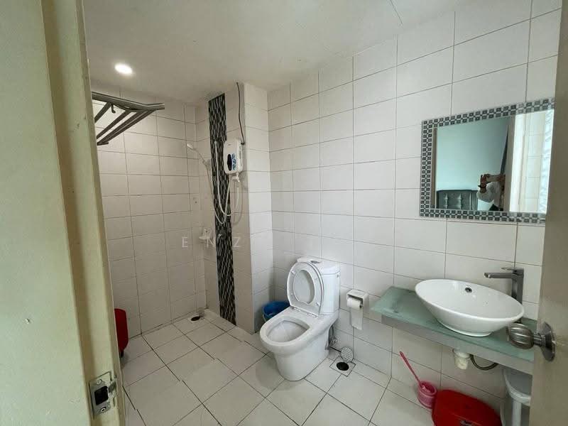 Kediaman Servis untuk Disewa di Greenfield Regency - Enzo Teo - Bathroom - PropertyGuru.com.my