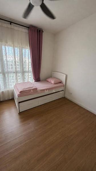 Kediaman Servis untuk Dijual di Cerrado Residence @ Southville City - Ahmad Muslim - Bedroom - PropertyGuru.com.my