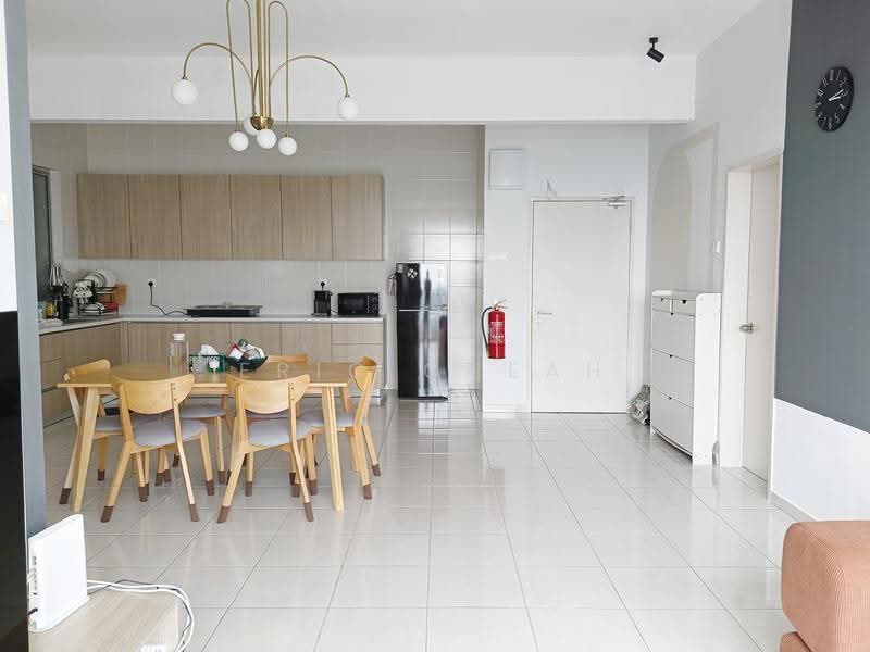 Apartment for Sale at Seri Topaz - Eric Cheah - Kitchen - PropertyGuru.com.my