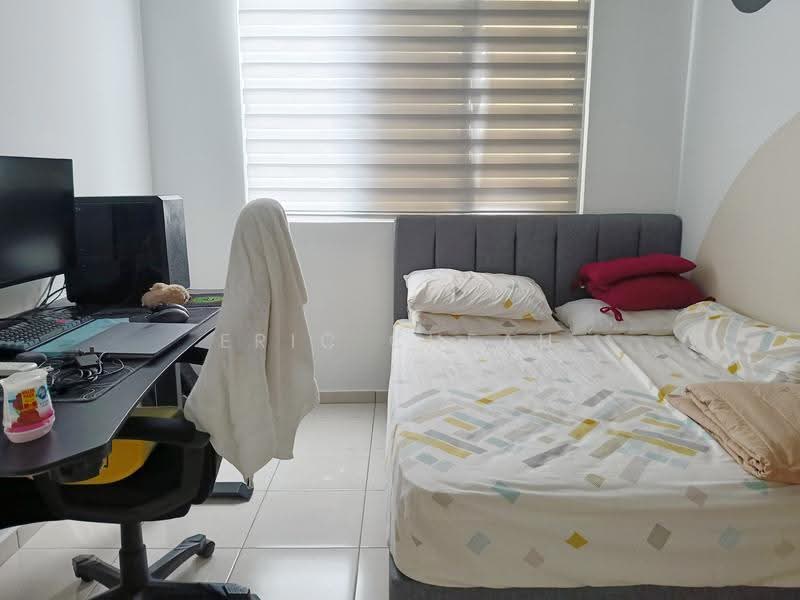 Apartment for Sale at Seri Topaz - Eric Cheah - Bedroom - PropertyGuru.com.my