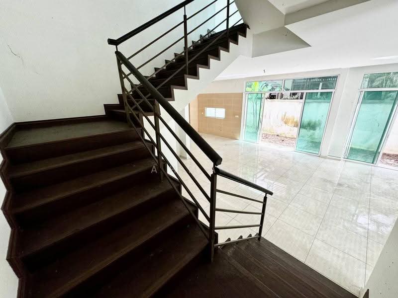 Semi-Detached House for Sale in Ramal Villa (Kajang) - Ahmad Muslim - Interior - PropertyGuru.com.my