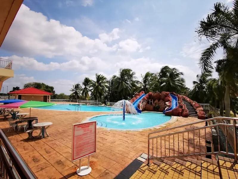 Others for Sale in Ayer Keroh (Melaka) - Elin Goh - Pool - PropertyGuru.com.my