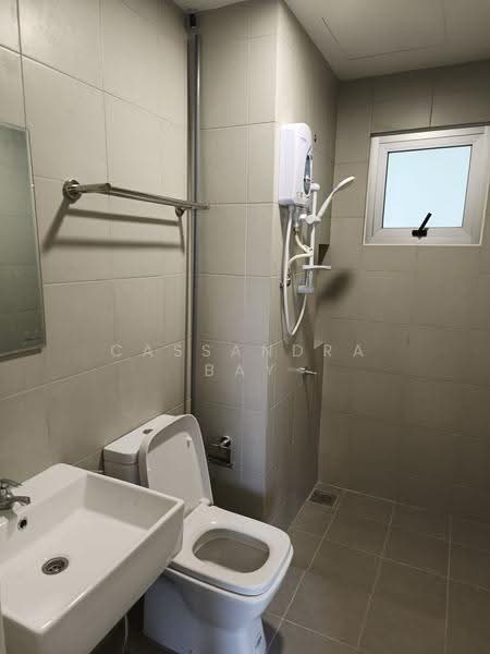 Kondominium untuk Disewa di Sofiya Residensi - Cassandra Bay - Bathroom - PropertyGuru.com.my