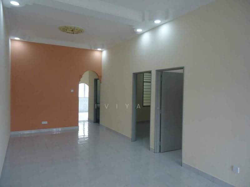 Rumah Teres 1-Tingkat untuk Disewa di Taman Puteri Wangsa (Ulu Tiram) - Diviya . - PropertyGuru.com.my