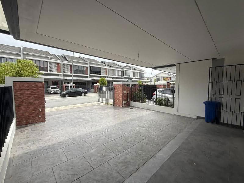 Rumah Teres 2-Tingkat untuk Dijual di Elmina (Shah Alam) - Mu'izz Halim - Exterior - PropertyGuru.com.my