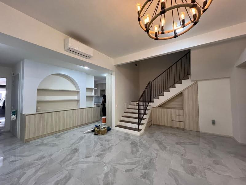 3-storey Terraced House for Rent in Taman Melawati (Ulu Kelang) - MT Tiu - Living Room - PropertyGuru.com.my
