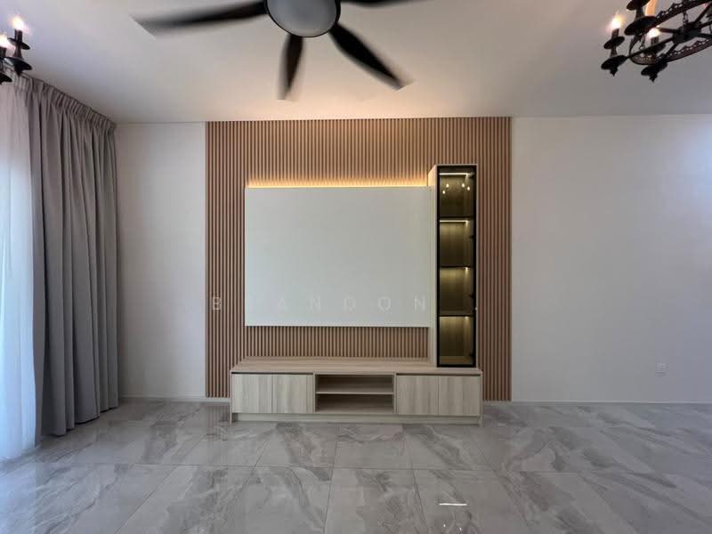 3-storey Terraced House for Rent in Taman Melawati (Ulu Kelang) - Brandon . - Living Room - PropertyGuru.com.my