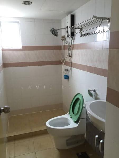 Condominium for Rent at Perdana Exclusive - Jamie Leong - Bathroom - PropertyGuru.com.my