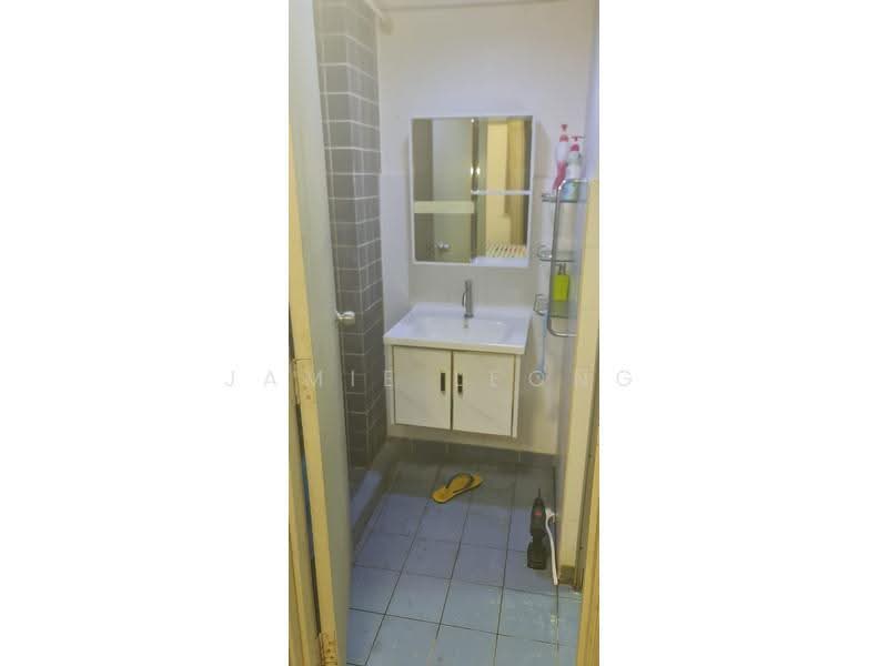 Condominium for Rent at Perdana Exclusive - Jamie Leong - Bathroom - PropertyGuru.com.my
