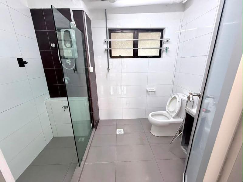 Pangsapuri untuk Disewa di Seri Mutiara - Hui Hui Lim - Bathroom - PropertyGuru.com.my