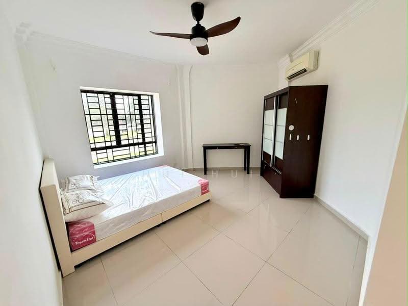Pangsapuri untuk Disewa di Seri Mutiara - Hui Hui Lim - Bedroom - PropertyGuru.com.my