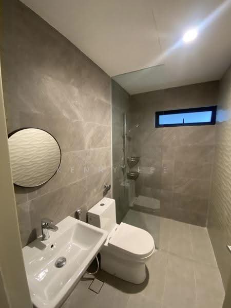 Service Residence for Rent at Quinn Residence - Kenny Lee - Bathroom - PropertyGuru.com.my