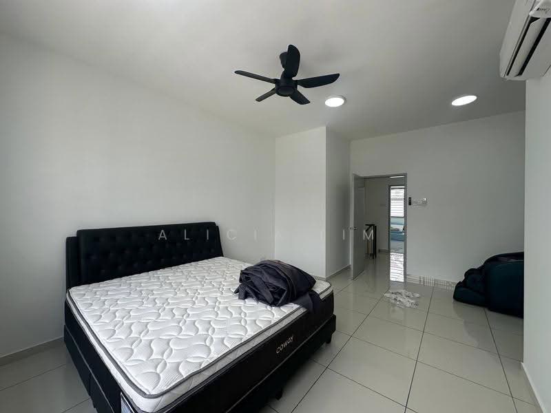 Terraced House for Rent in Johor Bahru (Johor) - Alicia Lim - Bedroom - PropertyGuru.com.my