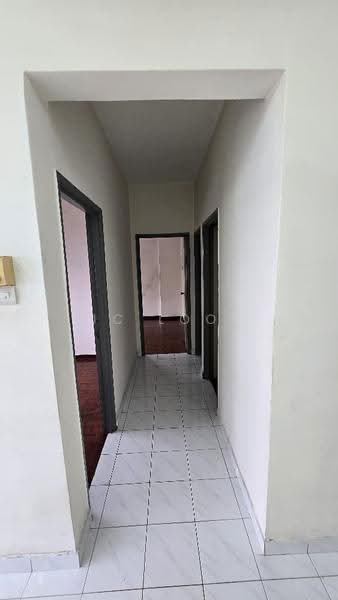 Pangsapuri untuk Dijual di Suria Kipark Damansara - JC Looi - Corridor - PropertyGuru.com.my