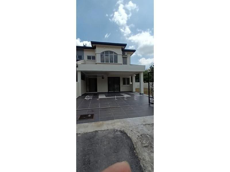 Semi-Detached House for Sale in Taman Puncak Jalil (Seri Kembangan) - CJ Lee - PropertyGuru.com.my