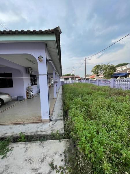 Rumah Teres 1-Tingkat untuk Dijual di Melaka City (Melaka) - Elin Goh - Exterior - PropertyGuru.com.my